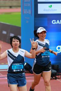 BIB: 1982, 2105
                            <button type="button" onclick="openModal(4633958)" class="btn btn-primary btn-sm float-right btn-popup" data-toggle="modal" data-target=".modal-high-quality">
                        <i class="fas fa-shopping-cart"></i> Add to Cart
                    </button>
                                            <button type="button" onclick="isThisMe(4633958, true)" class="btn btn-success btn-sm float-right btn-popup btn-isme hidden" data-toggle="tooltip" data-placement="bottom" title="นี่คือรูปของคุณใช่ไหม คลิกที่นี่เพื่อเอาเข้าอัลบั้ม">
                        <i class="fas fa-plus"></i> Add to album
                    </button>
                    <button type="button" onclick="isThisMe(4633958, false)" class="btn btn-warning btn-sm float-right btn-popup btn-isnotme hidden">
                        <i class="fas fa-ban"></i> Remove from album
                    </button>